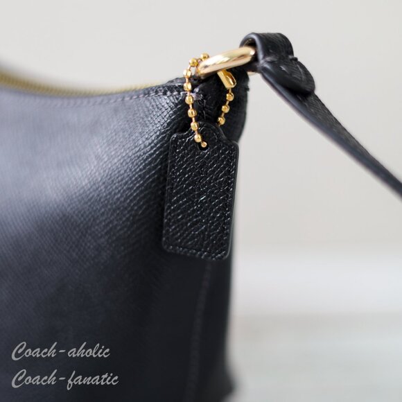 NWT Coach CW336 Zip Top Crossbody Bag in Crossgrain Leather Black - Picture 5 of 9